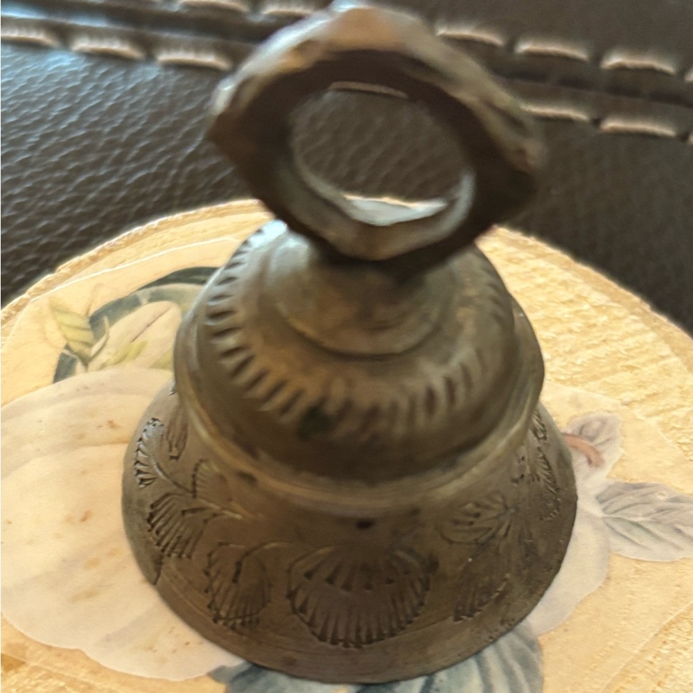 Vintage Antique Brass Decorative Bells made in India - Picture 8 of 11